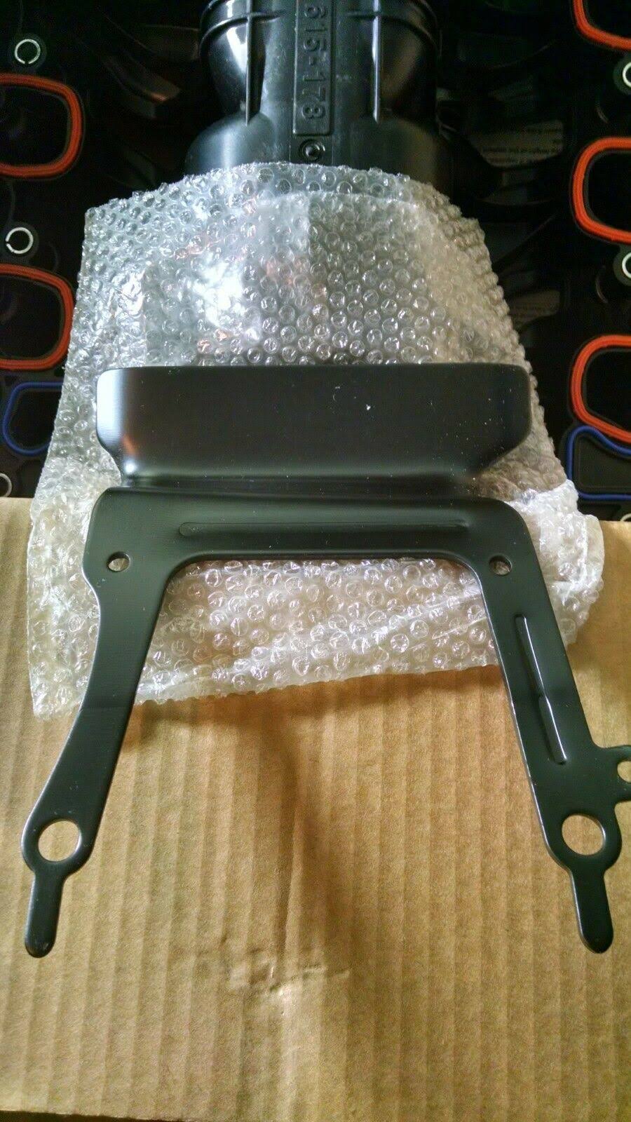Intake Manifold D3825