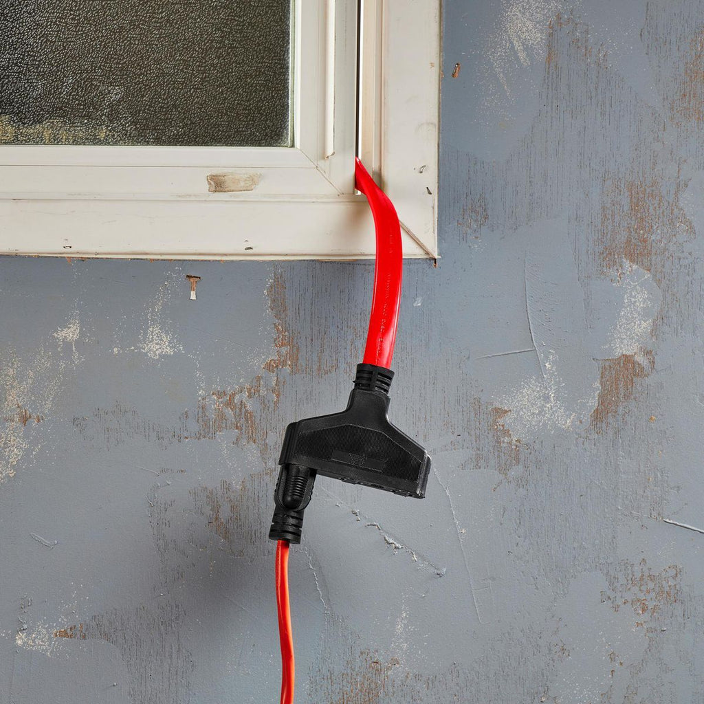 25 ft 30 Amp 125V Generator Extension Cord Adapter J61064