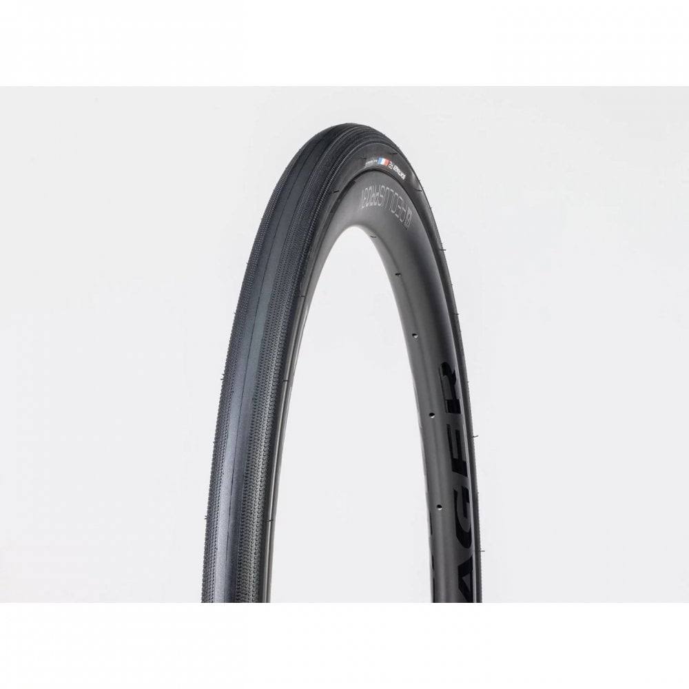 Black 700 x 32c Road Tire D932