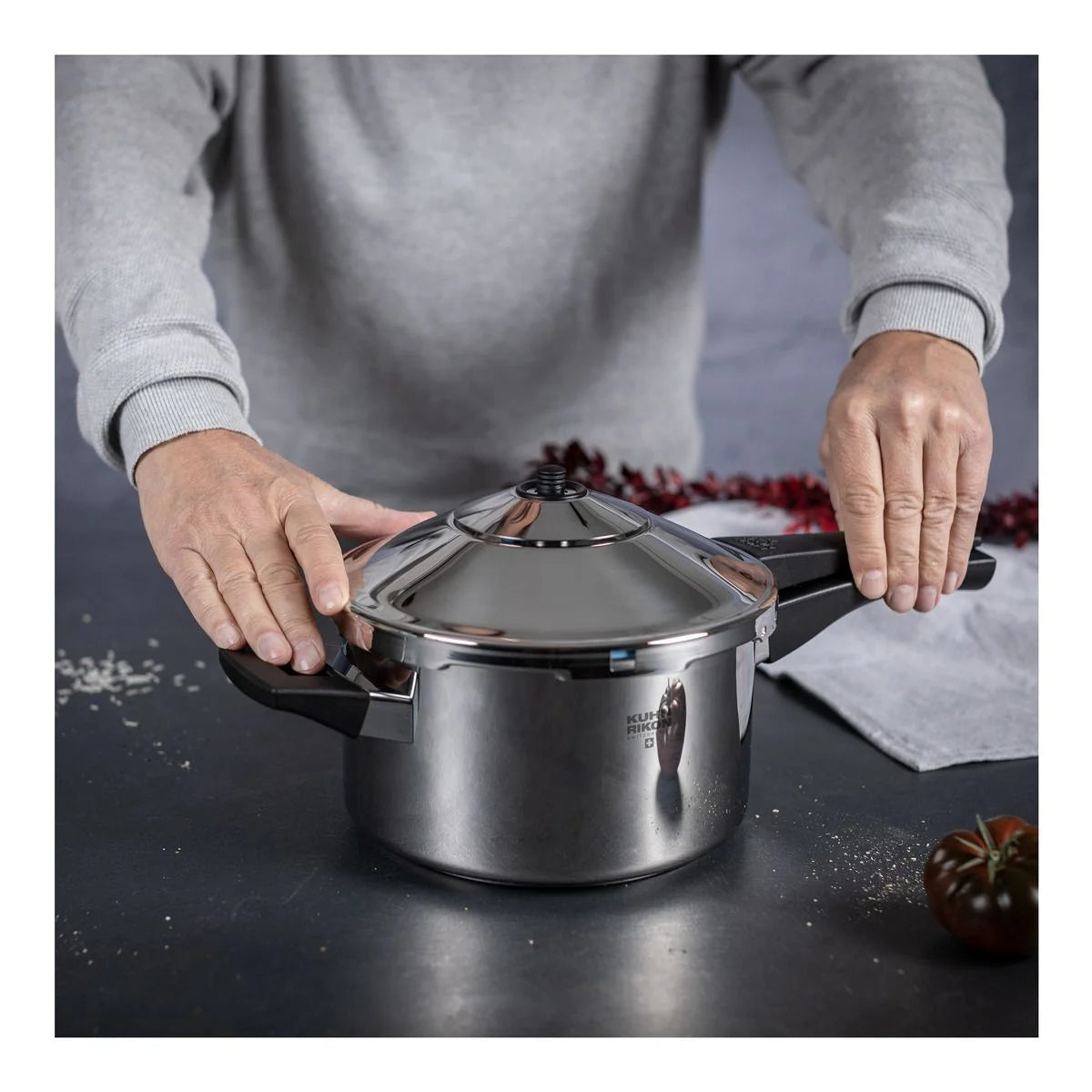 3.5 Qt Pressure Cooker D577048