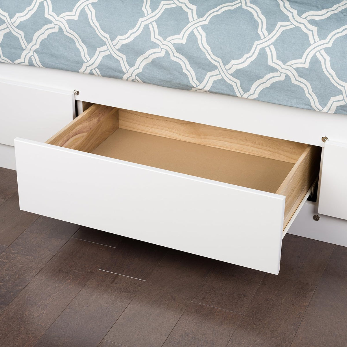 White Full Platform Storage Bed with 6 Drawers and Headboard with 3 Compartments N5268