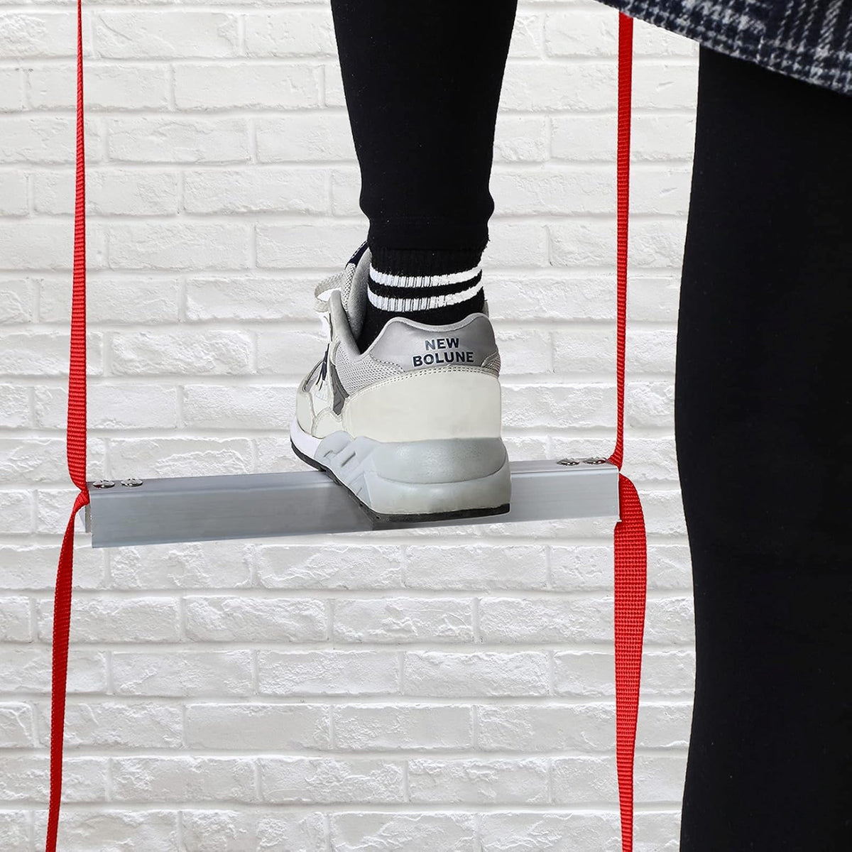 Retractable Fire Escape Ladder 15 Foot with Aluminum Steps Y151271