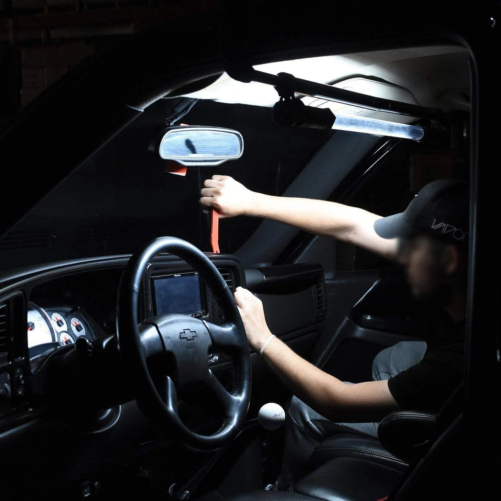 Rechargeable Cordless Work Light with 1,200 Lumens H567213
