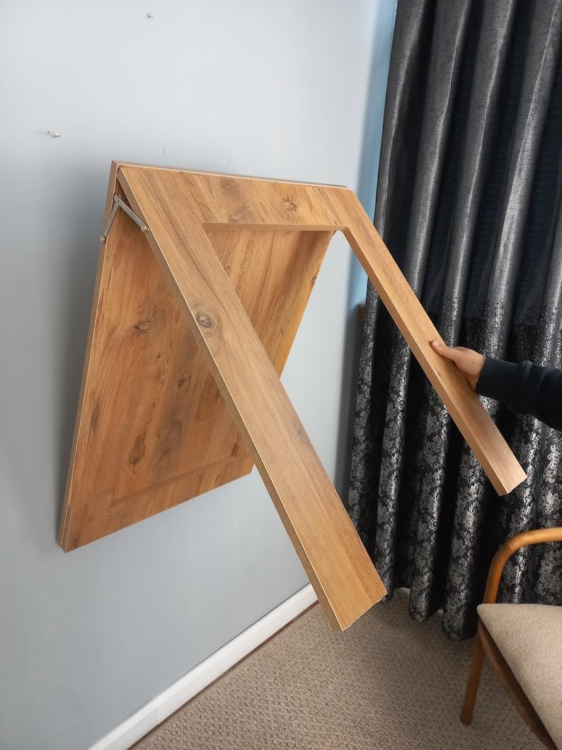 Pine Folding Table K899961