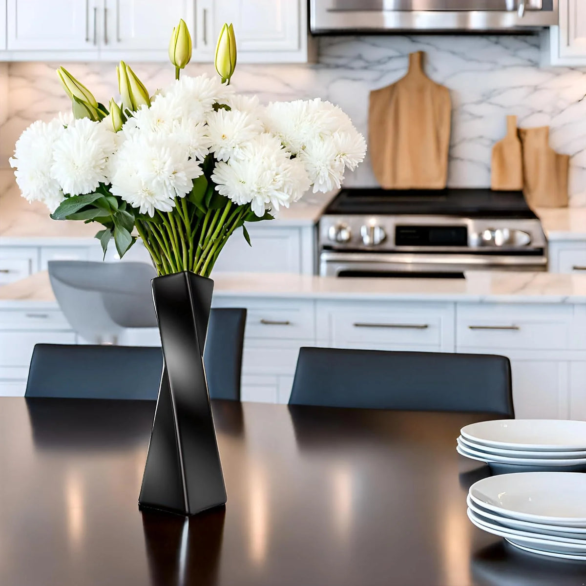 Black Ceramic Vase S26431