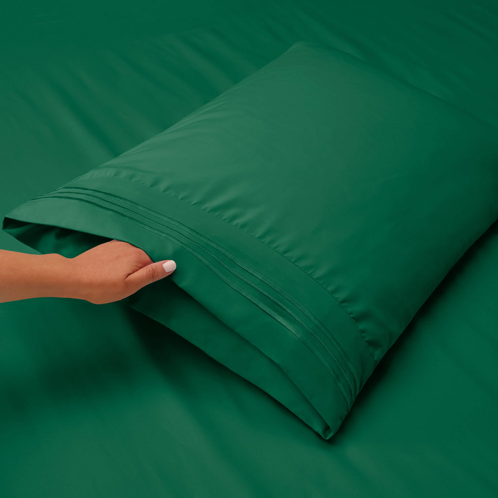 Queen Size Hunter Green Microfiber Fitted Sheet I73308