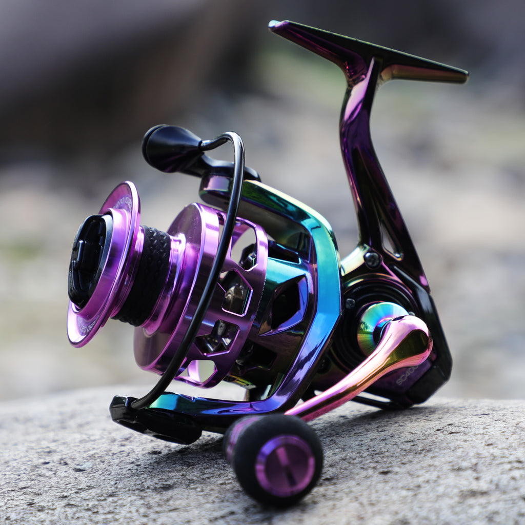 Multicolor Carbon Spinning Reel D5076