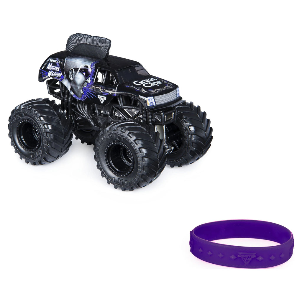 Die-Cast Vehicle 1:64 Scale Q142506