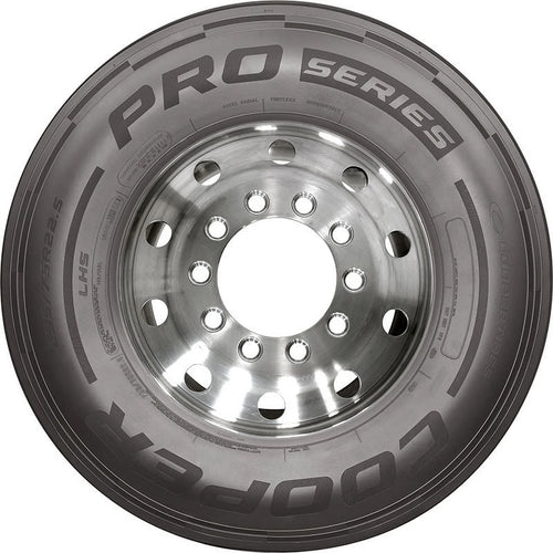 11R22.5 Tire F92576