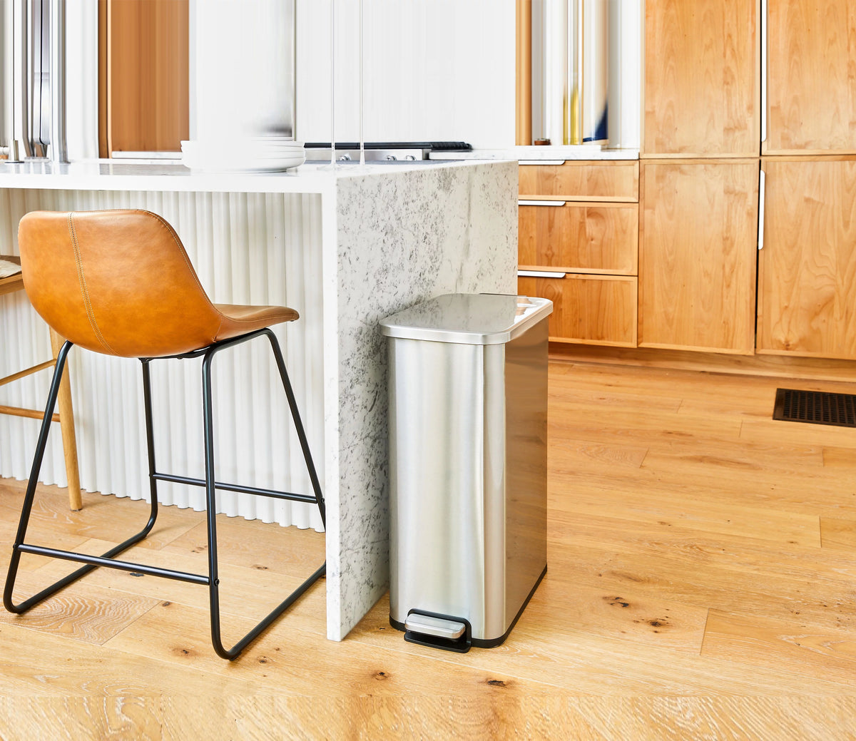 13.2 Gallon Stainless Steel Slim Step Trash Can R486253