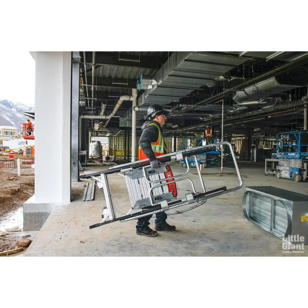 Fiberglass 2& Ladder R56072