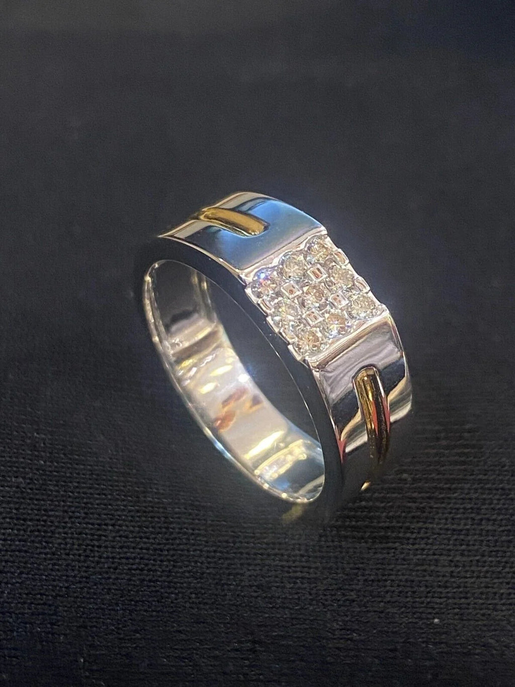 14K White Gold Diamond Wedding Band Ring W5392